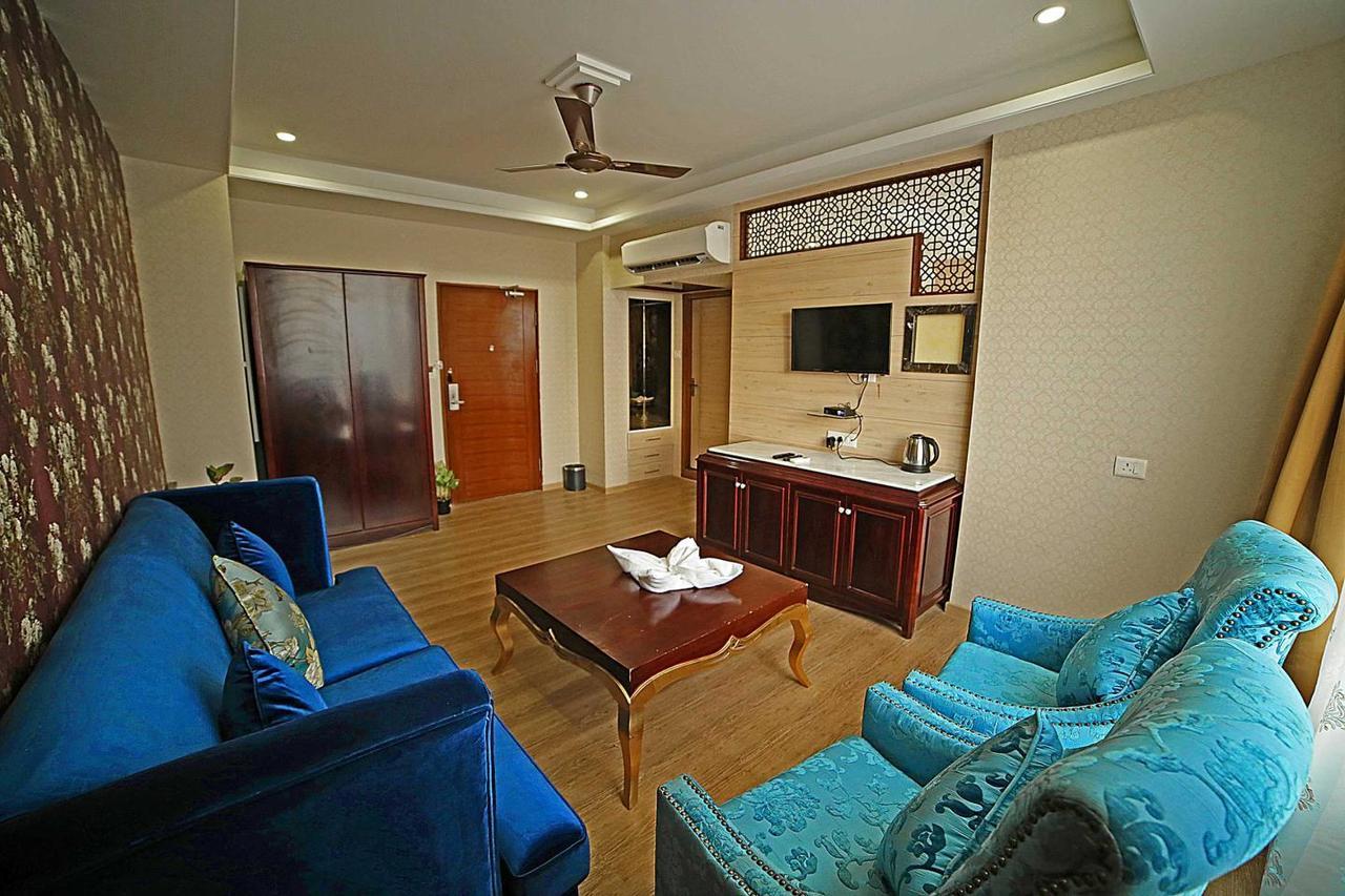 Royal Inn Nawalgarh Exterior photo